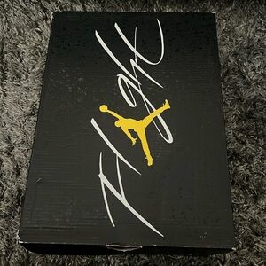 I’m Selling Retro Air Jordan 4’s Brand New Size 11 Black & Yellow